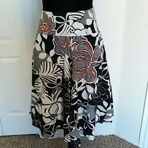 Floral print skirt
